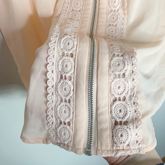 Forever 21 boho lace sleeveless zip up blouse sz L - Picture 6 of 9